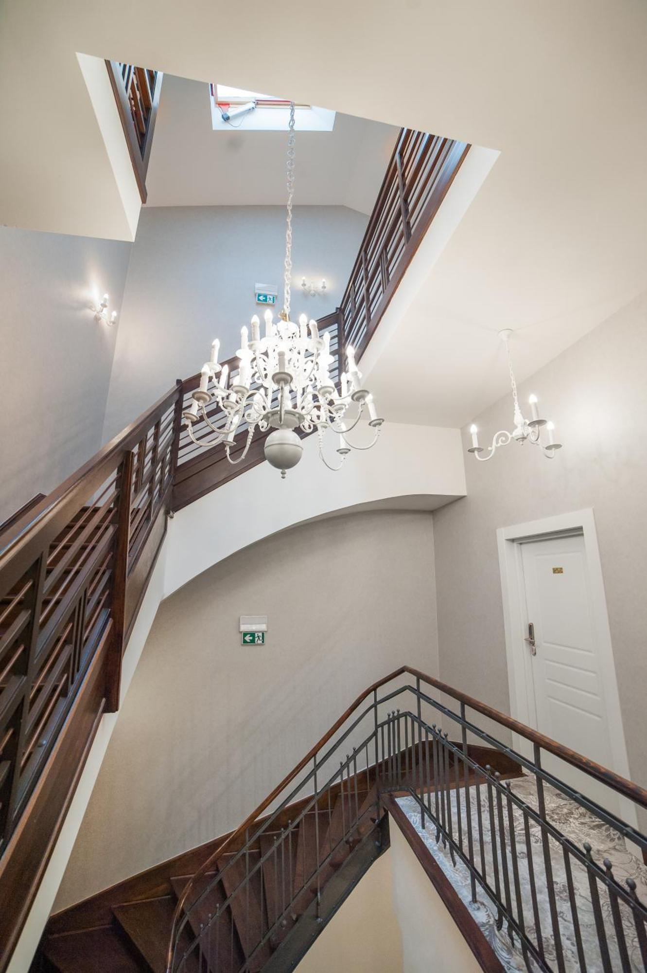 Vinfort Aparthotel Krakow Exterior photo